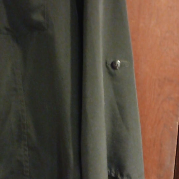 Size Small  woman's elementz button up blouse. - Picture 3 of 3